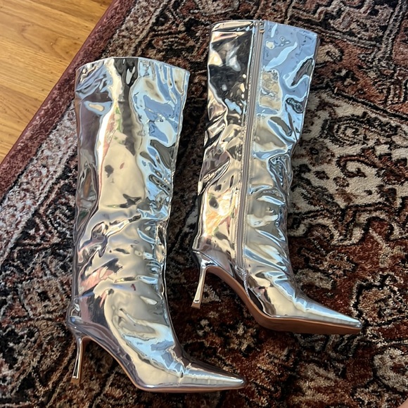 Silver Metallic Point Toe Knee High Heeled Boots - Picture 6 of 8